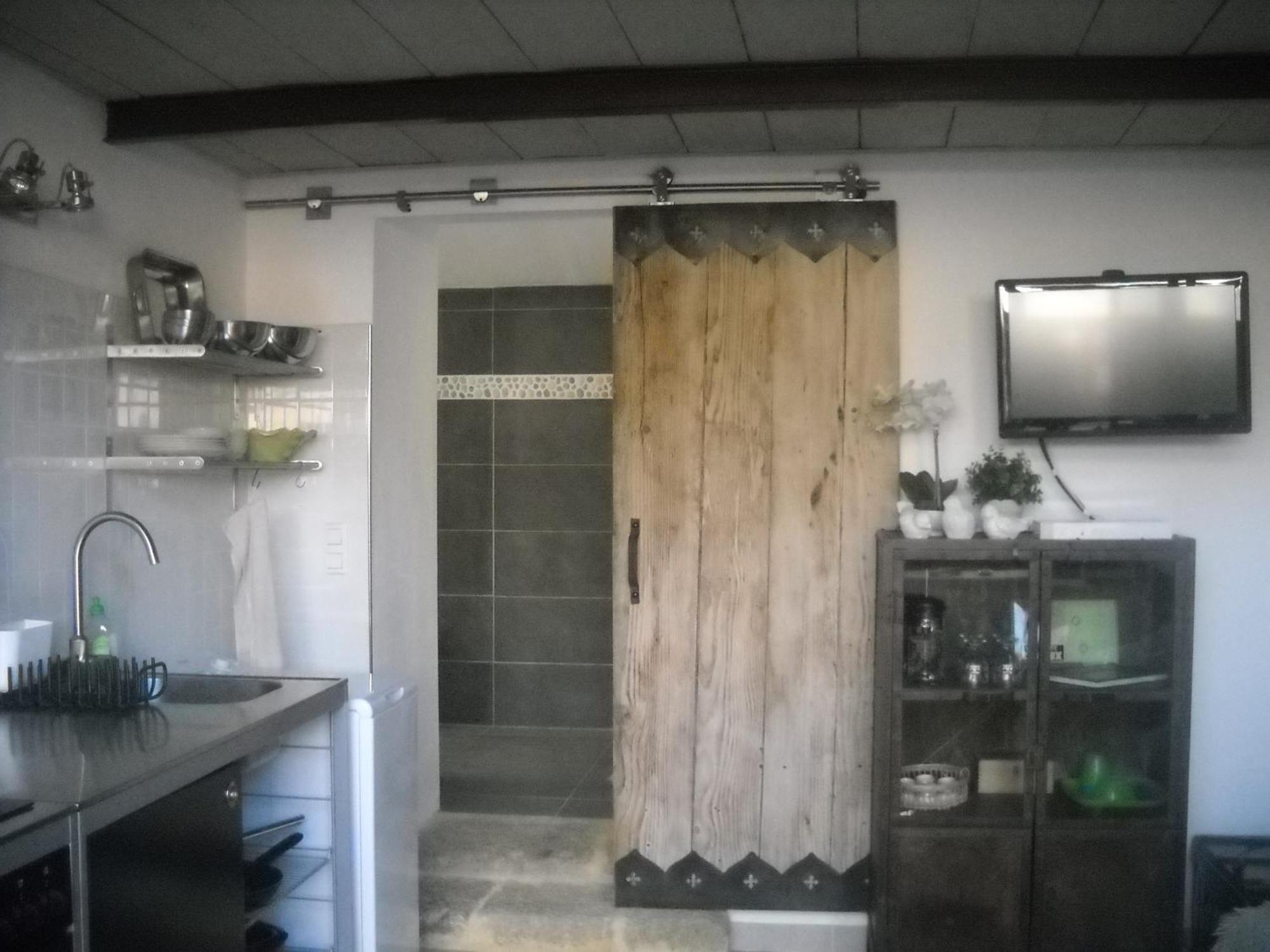 Appartement Dans Mas Provencal Grans Екстериор снимка