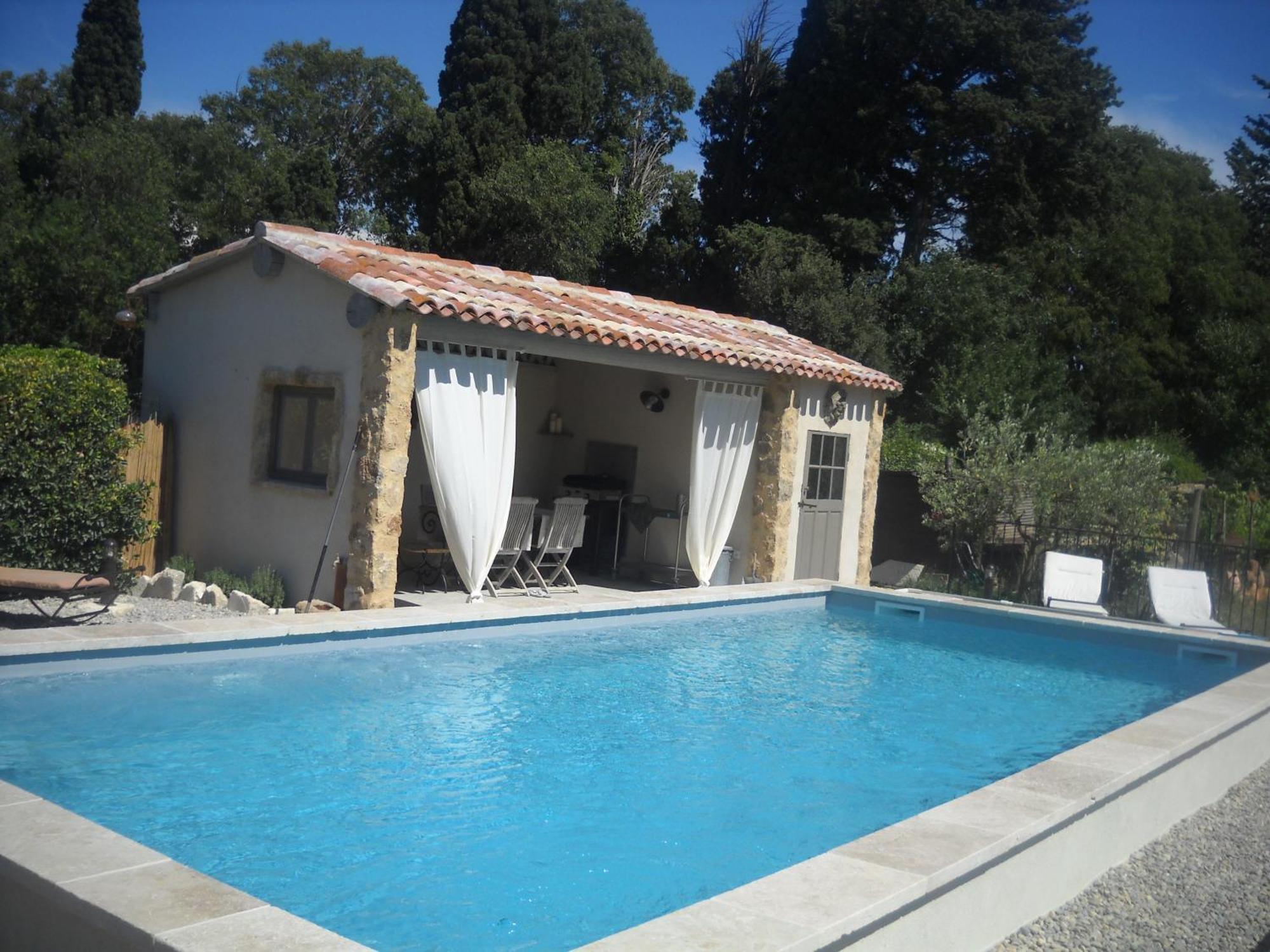 Appartement Dans Mas Provencal Grans Екстериор снимка